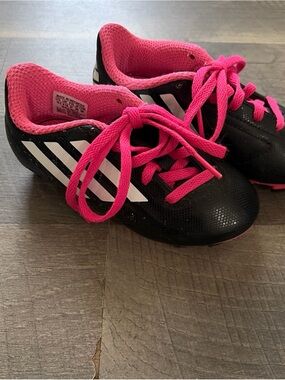 Adidas‎ Girls Football Soccer Cleats Shoes Size US 10 Black & Pink White